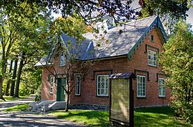 Mount Hermon Cemetery’s entrance lodge