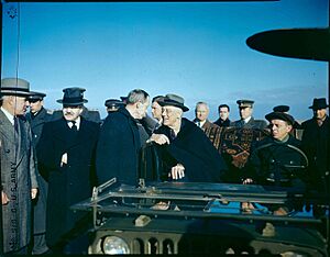 Harry Hopkins meets President Franklin Delano Roosevelt