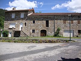 Intres (Ardêche, Fr) future mairie.JPG