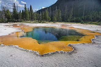 Black Sand Basin (2817356204).jpg