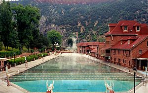 Glenwoodspringspool