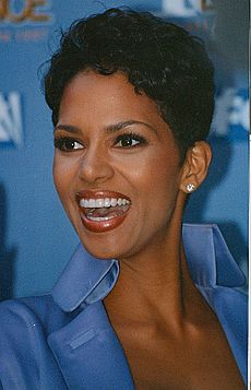 Halle Berry (46604499724)