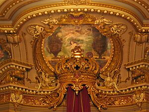 Hellinger Theatre auditorium 2006 4