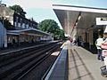 Highbury & Islington stn Overground look west