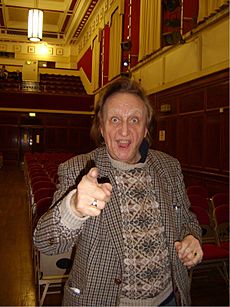 Ken Dodd, Civic Hall, Ellesmere Port (January 2006)