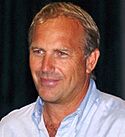 Kevin Costner DF-SD-05-08959trim)