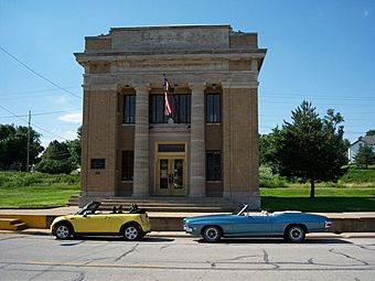 Ladora Savings Bank.jpg