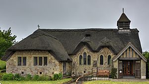 St. Agnes's Church, Freshwater 2019-05-30.jpg