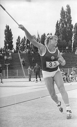 Bundesarchiv Bild 183-R0710-0022, Ruth Fuchs