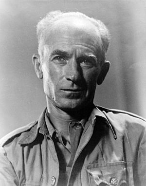 Ernie Pyle cph.3b08817.jpg