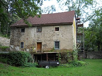 Fetter's Mill, Bryn Athyn 03.JPG