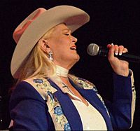 Lynn Anderson on stage April 2011