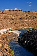 Pelton Dam (Jefferson County, Oregon scenic images) (jefD0009).jpg