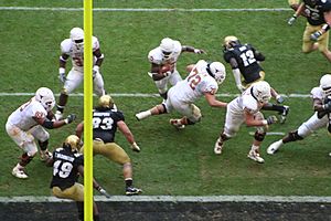 Vince Young scores a touchdown in the 2005 Big 12 Championship Game