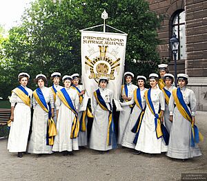 Women from the Swedish National Association for Women's Suffrage (LKPR) Colorized by Julius Jääskeläinen