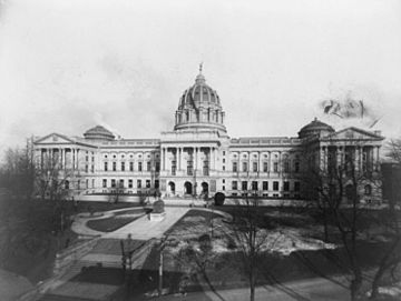 Wrau-pennsylvania-state-capitol