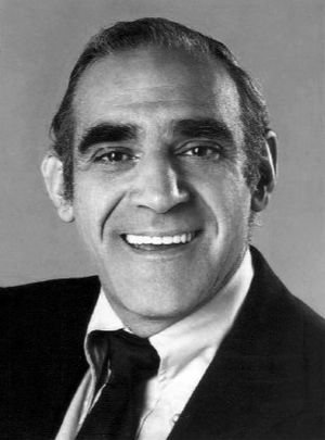 Abe Vigoda 1975.jpg