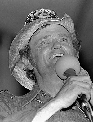 Jerry Reed cropped.jpg