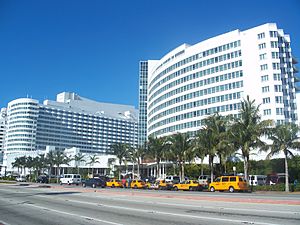 Miami Beach FL Fontainebleau01