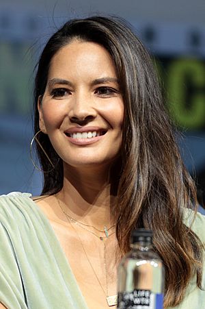 Olivia Munn by Gage Skidmore.jpg