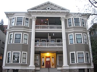 Ormonde Apartment Building Portland.JPG