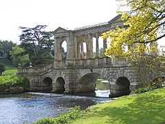 Palladian bridge Wilton House