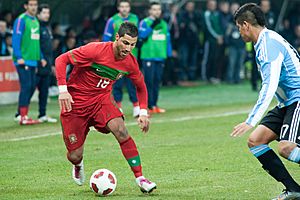 Ricardo Quaresma (L), Marcos Rojo (R) – Portugal vs. Argentina, 9th February 2011 (1)