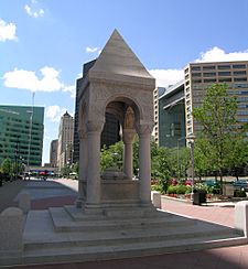 BagleyMemorialFountainDetroit.jpg