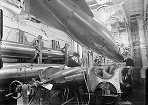 HMSRodneyLoadingTorpedo1940