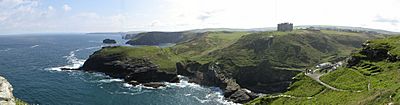 Panoráma krajiny kolem Tintagelu