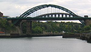 Wearmouth bridge