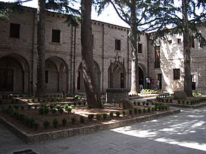 Chiostro degli scolopi-2