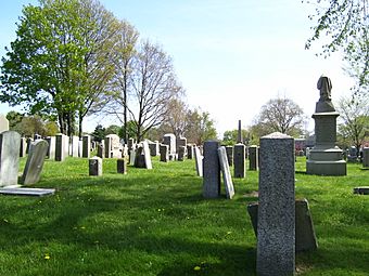 Common Burying Ground Newport.JPG