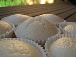 Fa gao 笑口发糕 Steamed rice-cakes.jpg