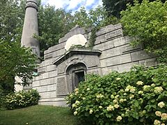 Funeral monument John Molson