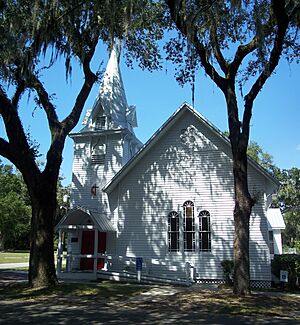 Interlachen FL UMC sq pano01