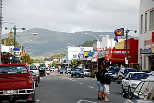 Main Street New Zealand - Kaitaia, Northland, October 2007.jpg