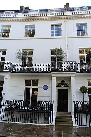 Pelham Crescent, London 17