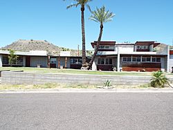 Phoenix-Sunnyslope-Dr. Kenneth Hall House-1946-1