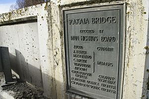 Rakaia River Bridge (State Highway 1) 001