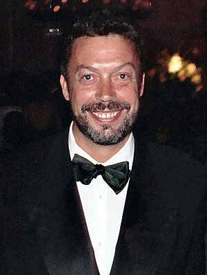 Tim Curry cropped (cropped).jpg