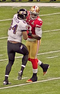 Aldon Smith blocks Ed Dickson