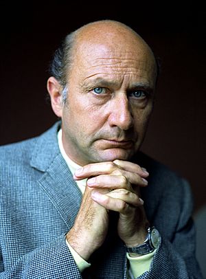 Donald Pleasence Allan Warren edit.jpg