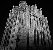 Eagles-on-Top-of-Pac-Bell-Building-643px