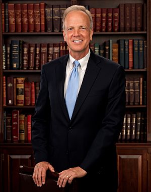 Jerry Moran, official portrait, 112th Congress.jpg