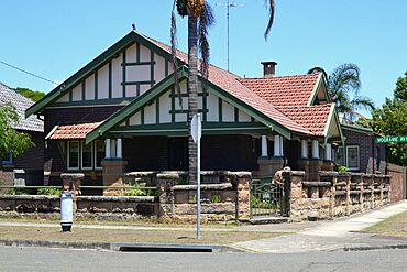 (1)California Bungalow Sydney-1.jpg