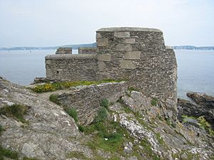 Little Dennis Blockhouse on Pendennis Point - geograph.org.uk - 826732