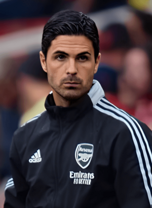 Mikel Arteta 2021 (cropped)