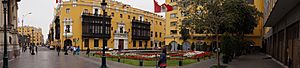 Plaza Perú