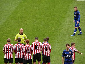 SAFC v MUFC Wayne Rooney free kick